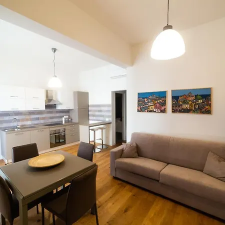 Cristoforo Colombo Apartamento *